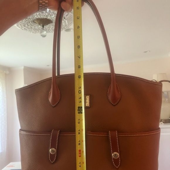 EXC cognac color tote Dooney & Bourke - Picture 7 of 8